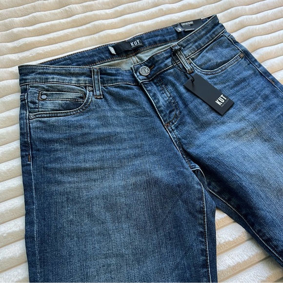 KUT From the Kloth Women's Catherine Boyfriend Medium Wash Jeans Size 6 - Picture 5 of 7